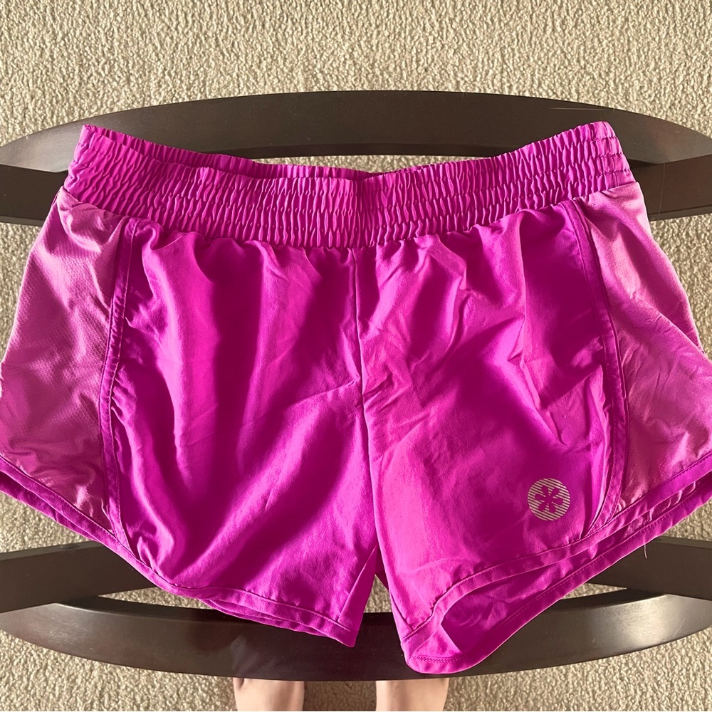 Old Navy Pink Athletic shorts size M
